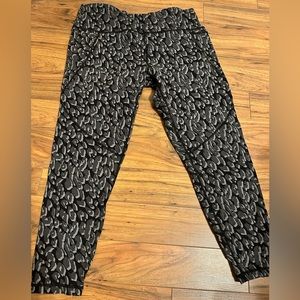 Sweaty Betty The Power 7/8 Black and Grey Pocket Leggings